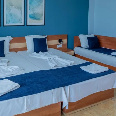 Hotel Queen Nelly