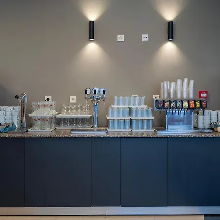 Queen Nelly Приморско