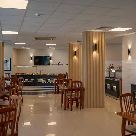 Ξενοδοχείο Queen Nelly