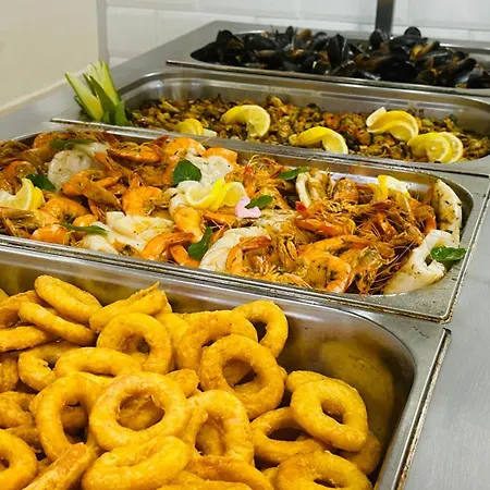 Queen Nelly Отель 4*