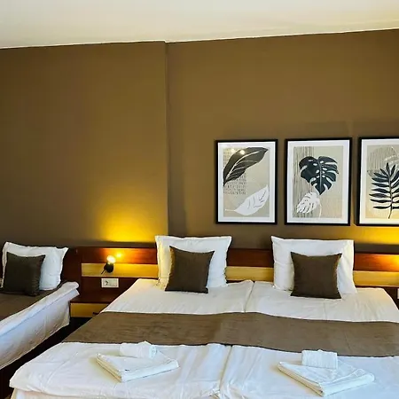 Queen Nelly 4* Primorsko