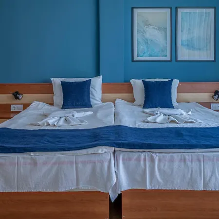 Queen Nelly ホテル 4*