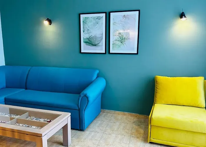 Queen Nelly 프리모르스코