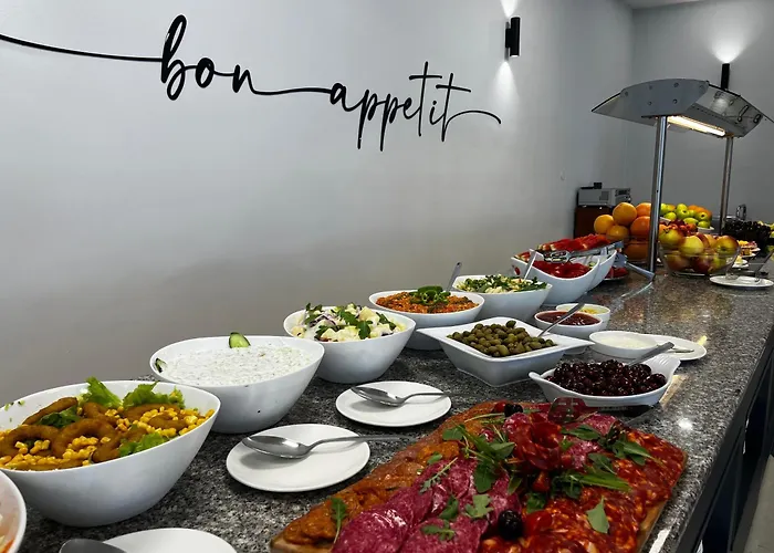 Queen Nelly 프리모르스코